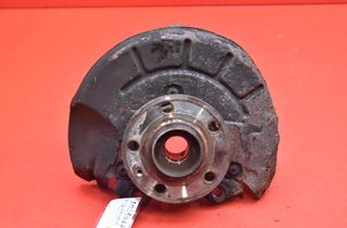 SKODA Express Front Right Wheel Hub 33027789