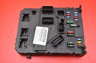 PEUGEOT C-Class W206 (2021-2023) Блок предохранителей 9657999780 33076971