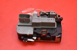 PEUGEOT C-Class W206 (2021-2023) Замок двери передний правый 33076987