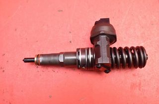 SKODA Octavia 2 generation (2004-2013) Форсунка 038130073AG 33095270