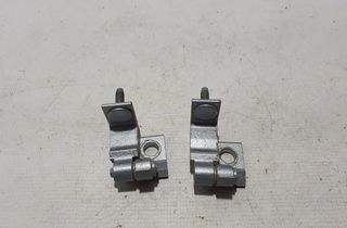 AUDI Q5 FY (2016-2024) Aizmugurējo kreiso durvju eņģes 8V0833403E 31054720