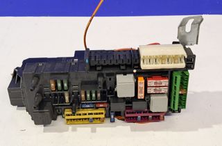MERCEDES-BENZ E-Class W212/S212/C207/A207 (2009-2016) Fuse Box 2129060105,2129014604,2129024301 33040430