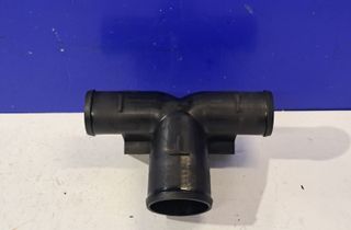 LAND ROVER Range Rover 4 generation (2012-2022) шланг радиатора интеркулера CPLA-6K769-C 33109077