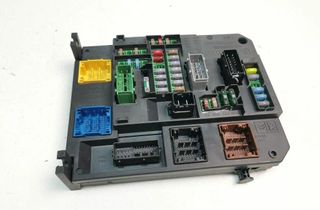 PEUGEOT 508 1 generation (2010-2020) Блок предохранителей 9665547580 30415941