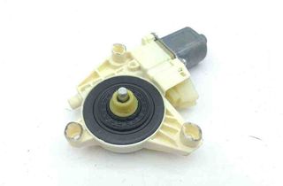 MERCEDES-BENZ GLK-Class X204 (2008-2015) Front Left Door Window Regulator Motor A2048200142 31025349