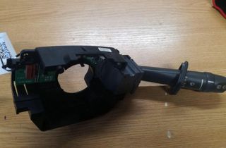 VOLVO XC70 2 generation (2000-2007) Подрулевой переключатель 8666599 23578819