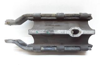 VOLVO XC60 1 generation (2008-2017) Front engine mount 31262935,8G9N6P082BA 23587674