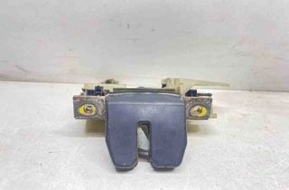 VOLVO V70 3 generation (2007-2020) Aizmugurējā bagāžnieka slēdzene 32648385