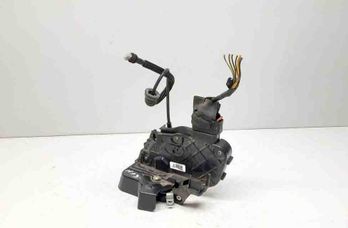 VOLVO V50 1 generation (2003-2012) Rear Right Door Lock 30753674 32658887
