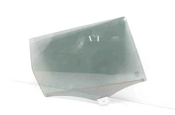 VOLVO V70 3 generation (2007-2020) Aizmugurējā labo durvju loga stikls 32661756