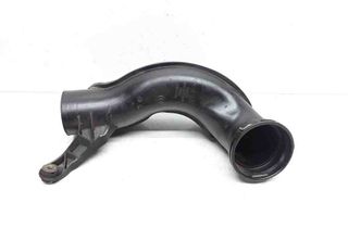 VOLVO S60 2 generation (2010-2020) шланг радиатора интеркулера 31319698 32665396