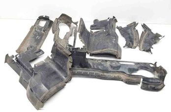 VOLVO V70 3 generation (2007-2020) Отвод воздуха радиатора 32665646