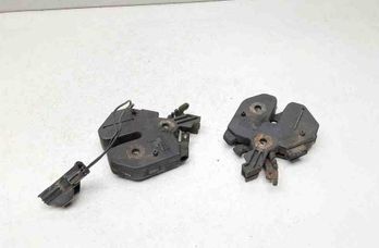 VOLVO V70 2 generation (2000-2008) Bonnet Lock 9483764,9483765 32669714