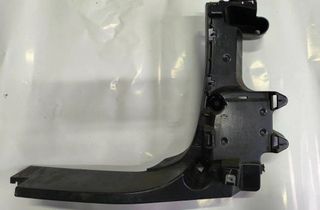 BMW X5 F15 (2013-2018) Левый держатель заднего бампера 8054020 31753751