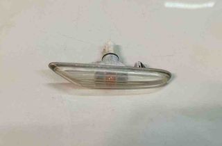 BMW 5 Series E60/E61 (2003-2010) Front Left Fender Turn Signal 7165741 31755905