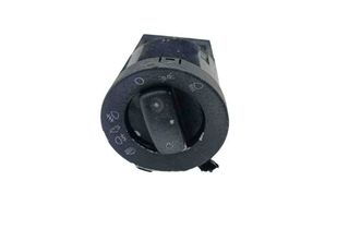 AUDI A4 B6/8E (2000-2005) Headlight Switch Control Unit 31773308