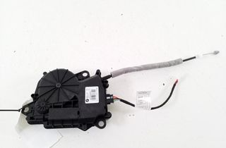 BMW X1 F48/F49 (2015-2023) Доводчик задней крышки 7374006 32860524