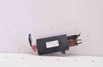 MERCEDES-BENZ B-Class W245 (2005-2011) Bootlid Antenna Amplifier A1698200089 30059571