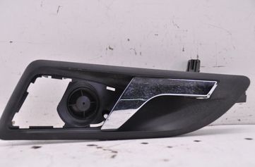 SKODA Octavia 2 generation (2004-2013) Kreisais aizmugurējais iekšējais atvēršanas rokturis 1Z0839247 31882214