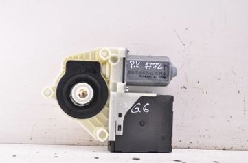 VOLKSWAGEN Golf 6 generation (2008-2015) Priekšējo kreiso durvju logu pacēlāja motorīts 5K0959701D,5K0959793 31966758