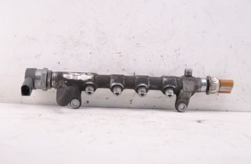 VOLKSWAGEN Caddy 3 generation (2004-2015) Fuel Rail 03L130089P,03L906054 33049321