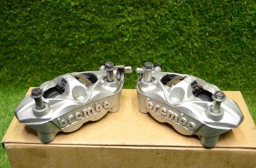SUZUKI GSX-R 3 generation (2008-2020) Front brake calipers 17024349