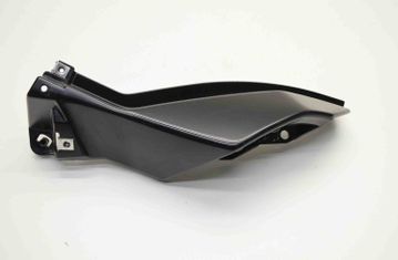 YAMAHA MT R230 (2001-2011) Aizmugurējā plastmasa bc6-F1731-00 30382799