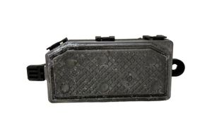 FORD S-Max 1 generation (2006-2015) Salona mazā ventilatora relejs 6G9T19E624DB 30137695