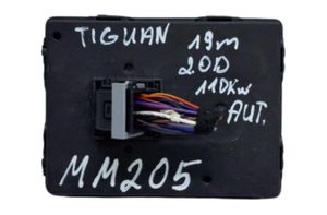 VOLKSWAGEN Tiguan 2 generation (2016-2024) Brake system control unit 3Q0959435L 30155261