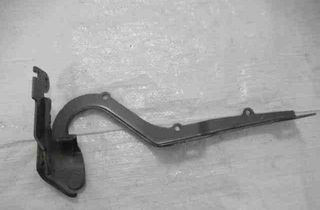 PEUGEOT 2008 2 generation (2019-2023) Front Right Bonnet Hinge 9678398480 32464142