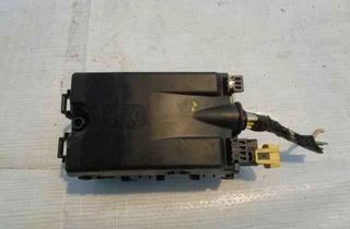 PEUGEOT 208 Peugeot 208 (2012-2015) Fuse Box 9666232680 32471760