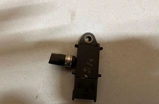 OPEL Astra J (2009-2020) Датчик положения коленчатого вала 55566186 22159651