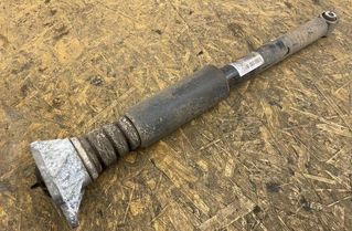 BMW X1 F48/F49 (2015-2023) Амортизатор задний правый 6861669 22161823