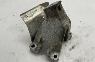 AUDI A6 C7/4G (2010-2020) Кронштейн двигателя правой стороны 22185834