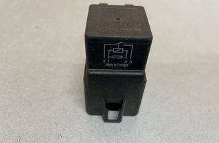 BMW X1 F48/F49 (2015-2023) Реле вентилятора охлаждения 9207913 22189169