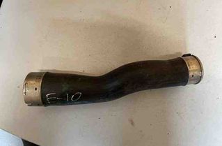 BMW 5 Series F10/F11 (2009-2017) Starpdzesētāja / interkūlera truba 7810614,781031402 22189479