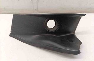 BMW X1 3 generation (U11) (2022-2023) Aizmugurējā labā luktura apdare 9448830 31679067