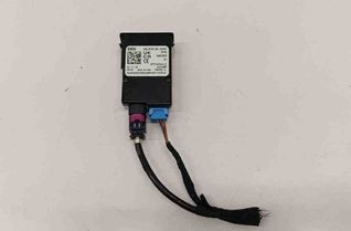BMW X1 3 generation (U11) (2022-2023) USB 5A57B32 31679083