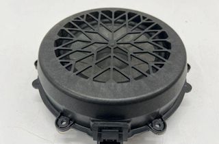 PORSCHE Taycan 1 generation (2019-2023) Задняя правая колонка в двери 971035453C 32930477