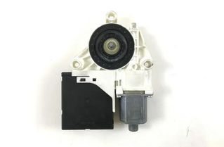 VOLKSWAGEN Golf 6 generation (2008-2015) Priekšējo labo durvju logu pacelšanas motorīts 1K5837402BD,3C0959793B,130822229 24560779