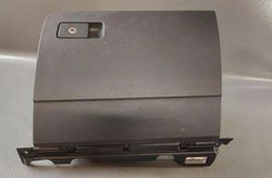 VOLKSWAGEN Passat B7 (2010-2015) Cimdu nodalījums 5G0947409,09227004 30526527