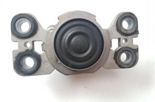 VOLVO V70 3 generation (2007-2020) Left Side Engine Mount 31316875-02 31424073