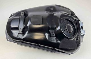 YAMAHA XSR Petrol fuel tank B90241450000,B90241100000,B90241910000,B90241210000 27941326