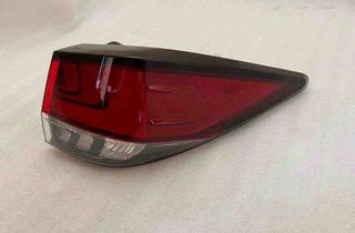 LEXUS RX 4 generation (2015-2024) Aizmugurējais labais lukturis 17236258