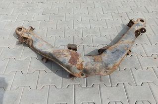 MERCEDES-BENZ W124 1 generation (1984-1994) Rear Subframe W123 21223923