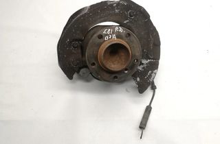 BMW 1 Series E81/E82/E87/E88 (2004-2013) Front Right Wheel Hub 6764444 17012380