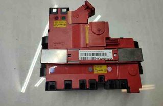 OPEL Insignia A (2008-2016) Распределительная коробка 9206140 25744384