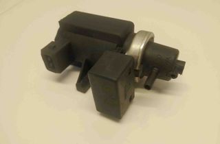 BMW X5 E53 (1999-2006) Solenoid Valve 2247906 29488714
