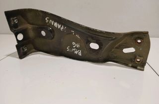 VOLKSWAGEN Passat B7 (2010-2015) Держатель переднего правого крыла 3C0821142 29745230