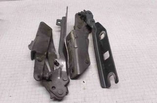 VOLKSWAGEN Golf 8 generation (2019-2023) Front Left Bonnet Hinge 32503922